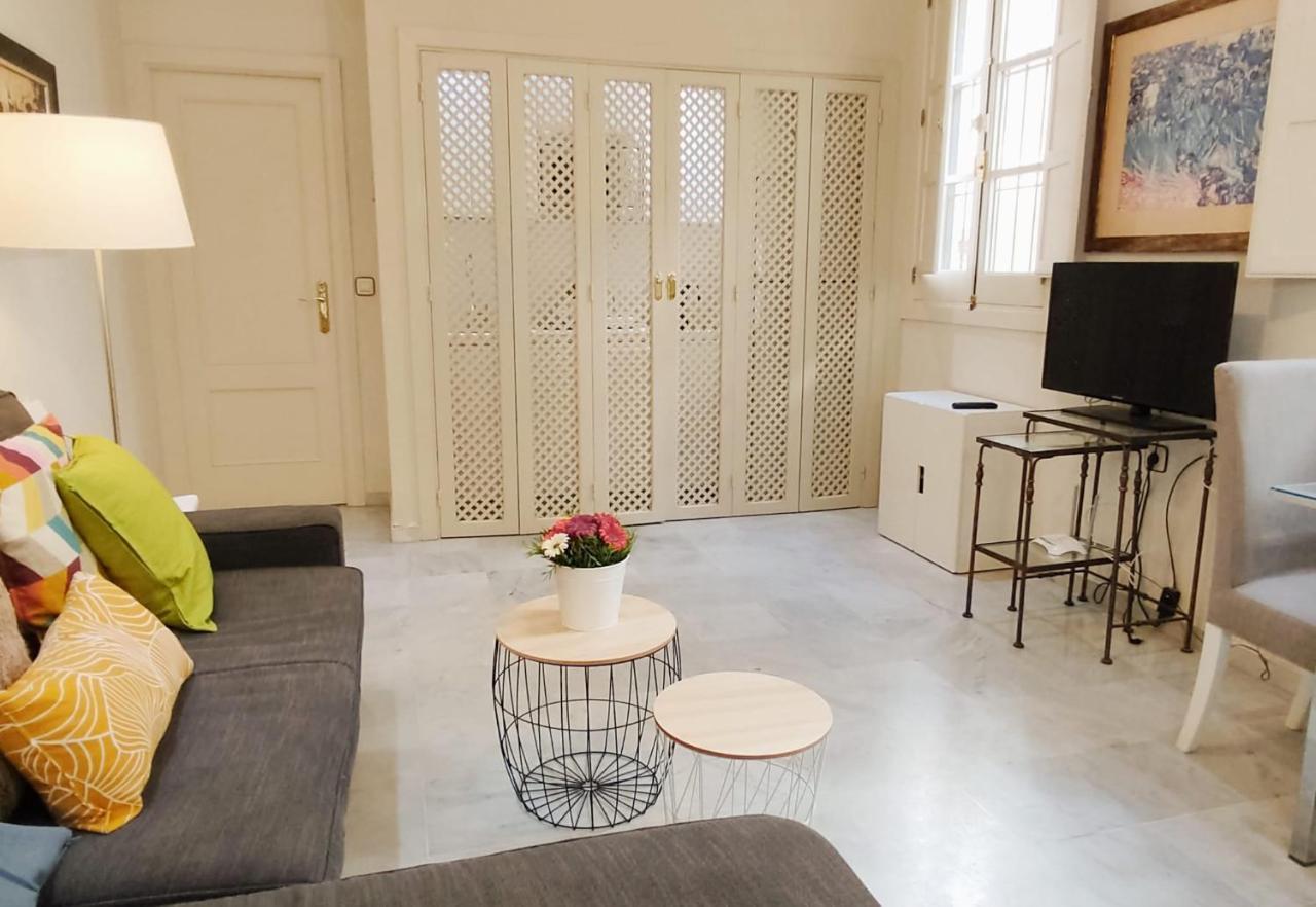 Homeyseville-Bright Apartment At Santa Cruz 4 Pax, Parking Optional Buitenkant foto