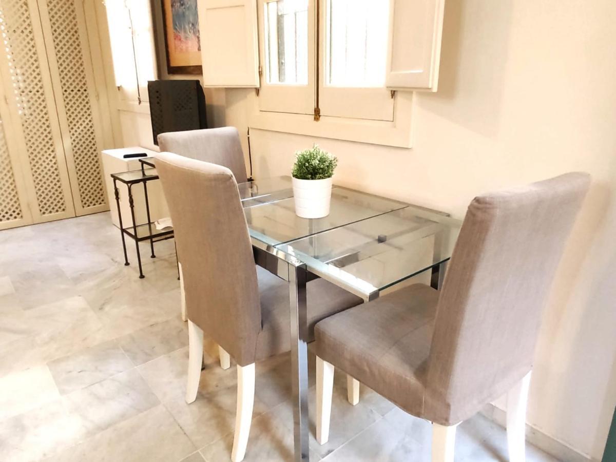Homeyseville-Bright Apartment At Santa Cruz 4 Pax, Parking Optional Buitenkant foto