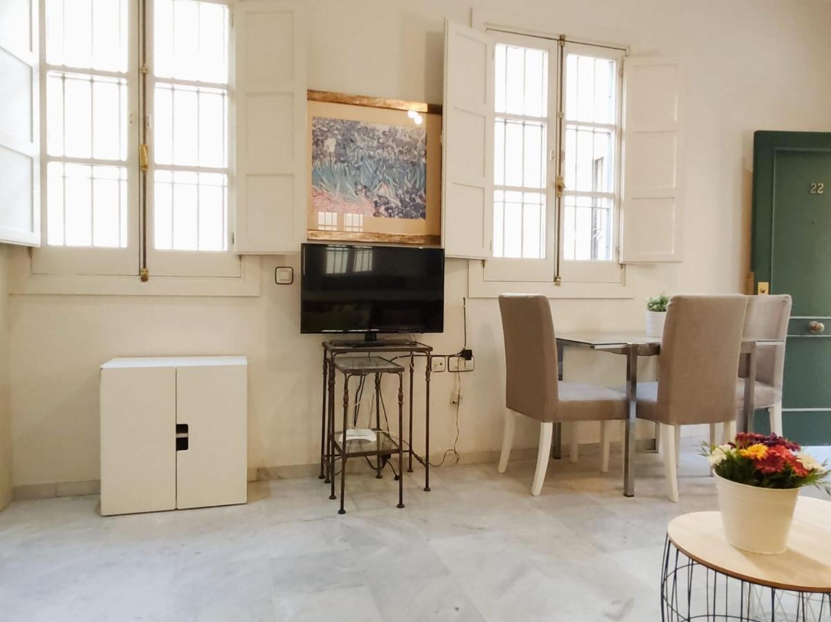 Homeyseville-Bright Apartment At Santa Cruz 4 Pax, Parking Optional Buitenkant foto